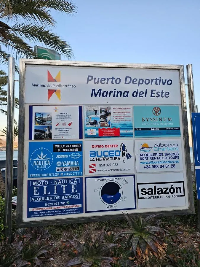 Apartamento Luz De La Marina La Herradura  España